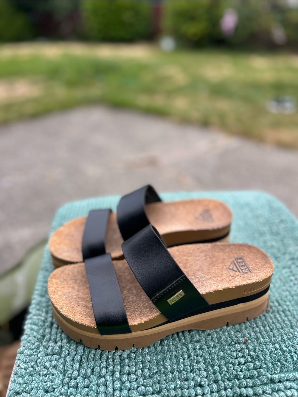 Reef Women’s Black Dual-Strap Cork Platform Sandals Size 8